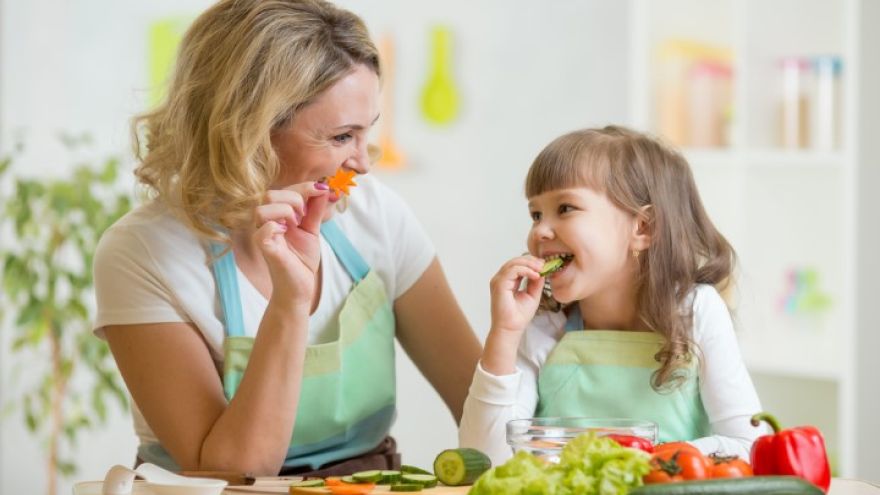 Rozwój Jaką rolę w rozwoju dziecka pełni odpowiednia dieta?