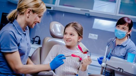 Jak dbać o zęby dziecka?