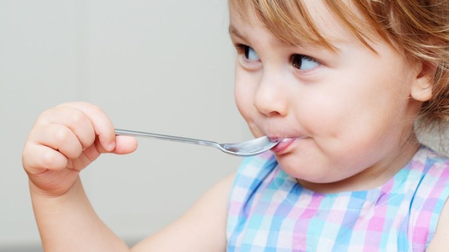 Dieta dziecka Nauka samodzielnego jedzenia