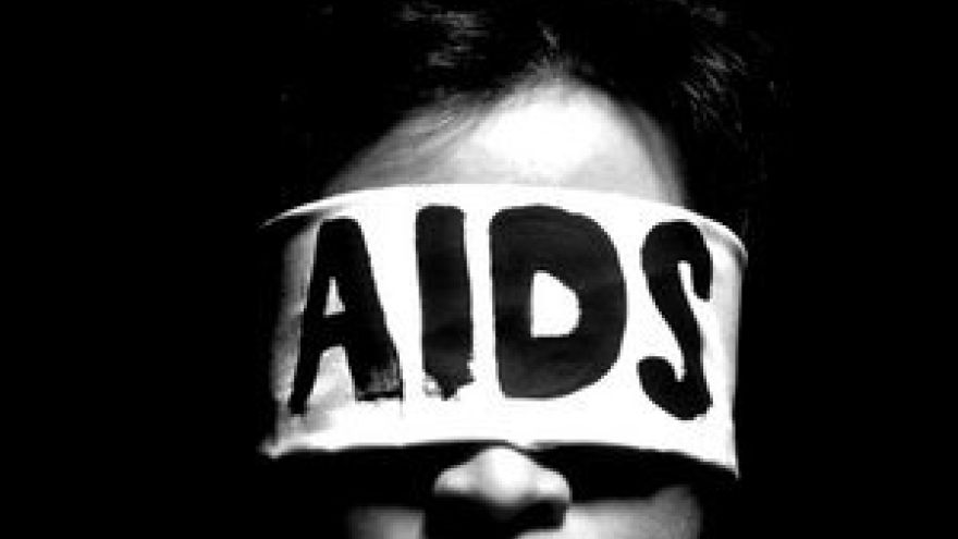 Who Dramatyczny raport KE w sprawie HIV/AIDS!