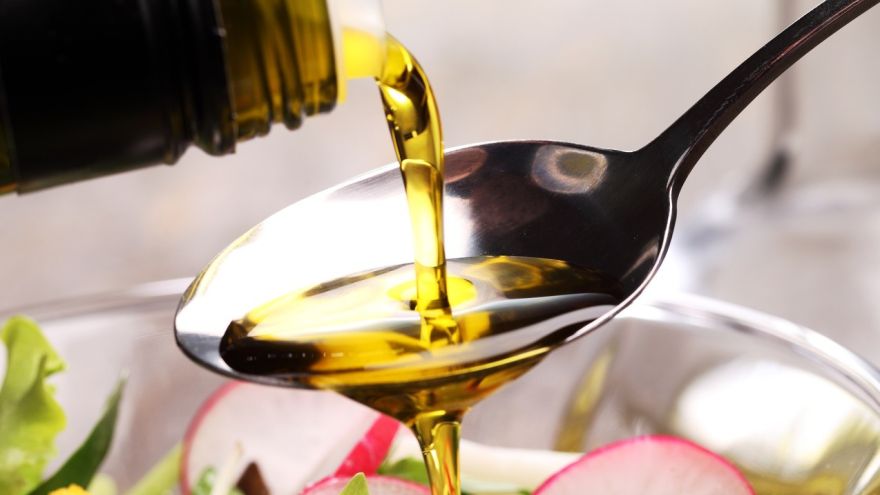 Olej lniany Odkryj olej lniany, złoty skarb dla twojego zdrowia