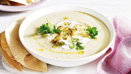 Najlepszy przepis na zupę kalafiorową – sprawdź!