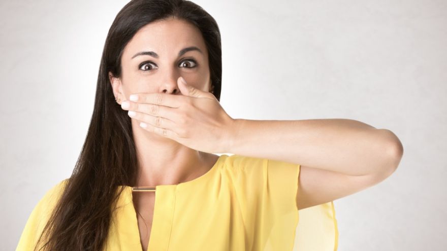 Jak dbać o zęby Dolegliwości, jakie może zdradzić zapach z ust