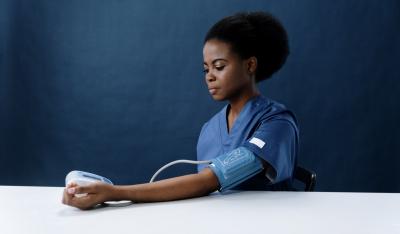 Jak obniżyć ciśnienie krwi naturalnymi sposobami?