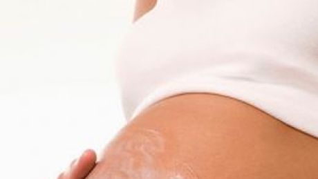 Piękna skóra w ciąży &#8211; to możliwe!