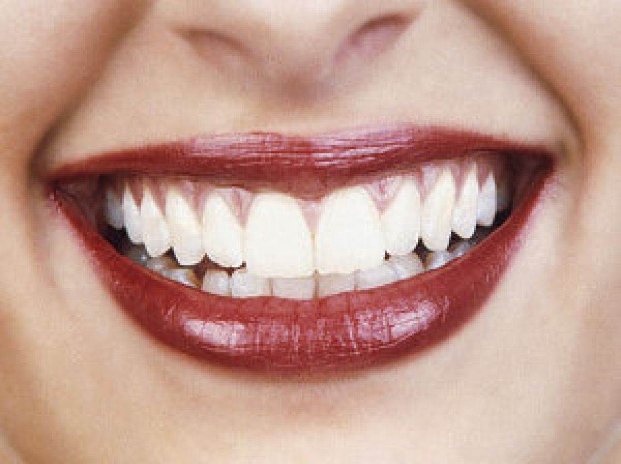 Linia innowacyjnych past do wrażliwych zębów
