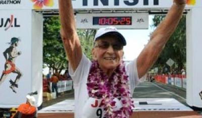Gladys Burril – najstarsza uczestniczka maratonu na świecie!
