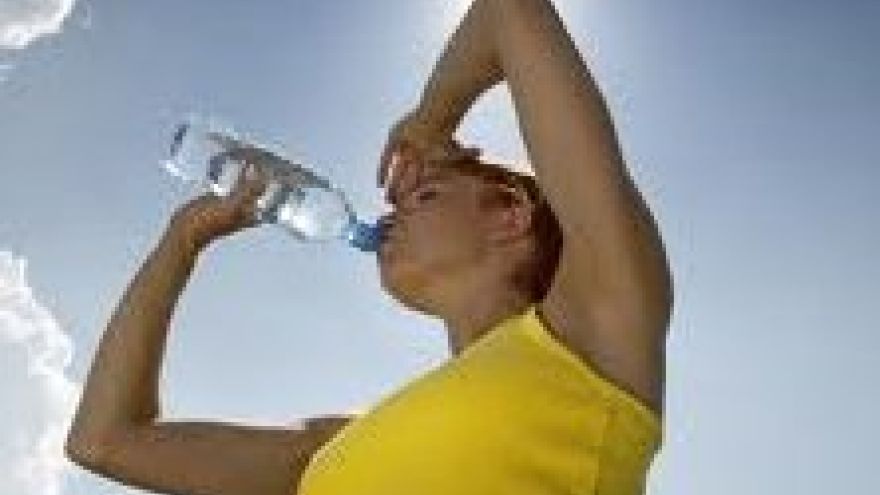 Właściwości wody Pij wodę i chudnij!