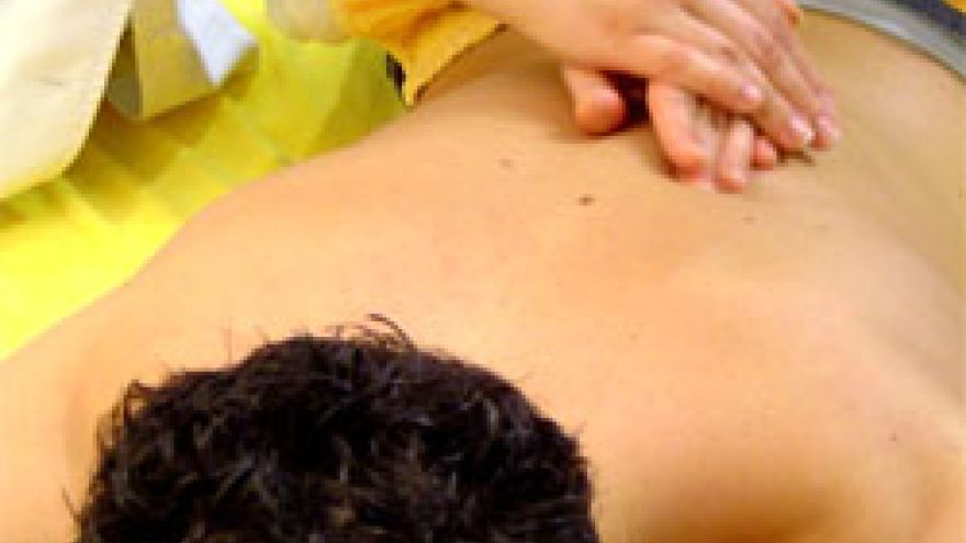 Masażysta Rola masażysty w procesie rehabilitacyjnym
