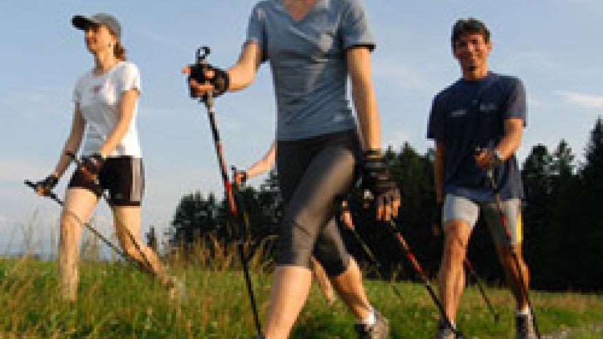 Uprawianie sportu Nordic Walking skuteczny w rehabilitacji!