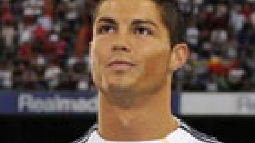 EURO 2012 Cristiano Ronaldo ma złote serce