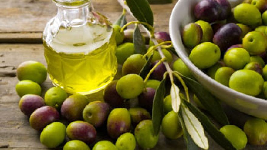Oliwa z oliwek Oliwa z oliwek złoty płyn zdrowia
