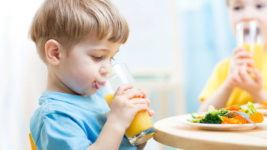 Dieta dzieci Jak zachęcić dzieci do jedzenia warzyw?