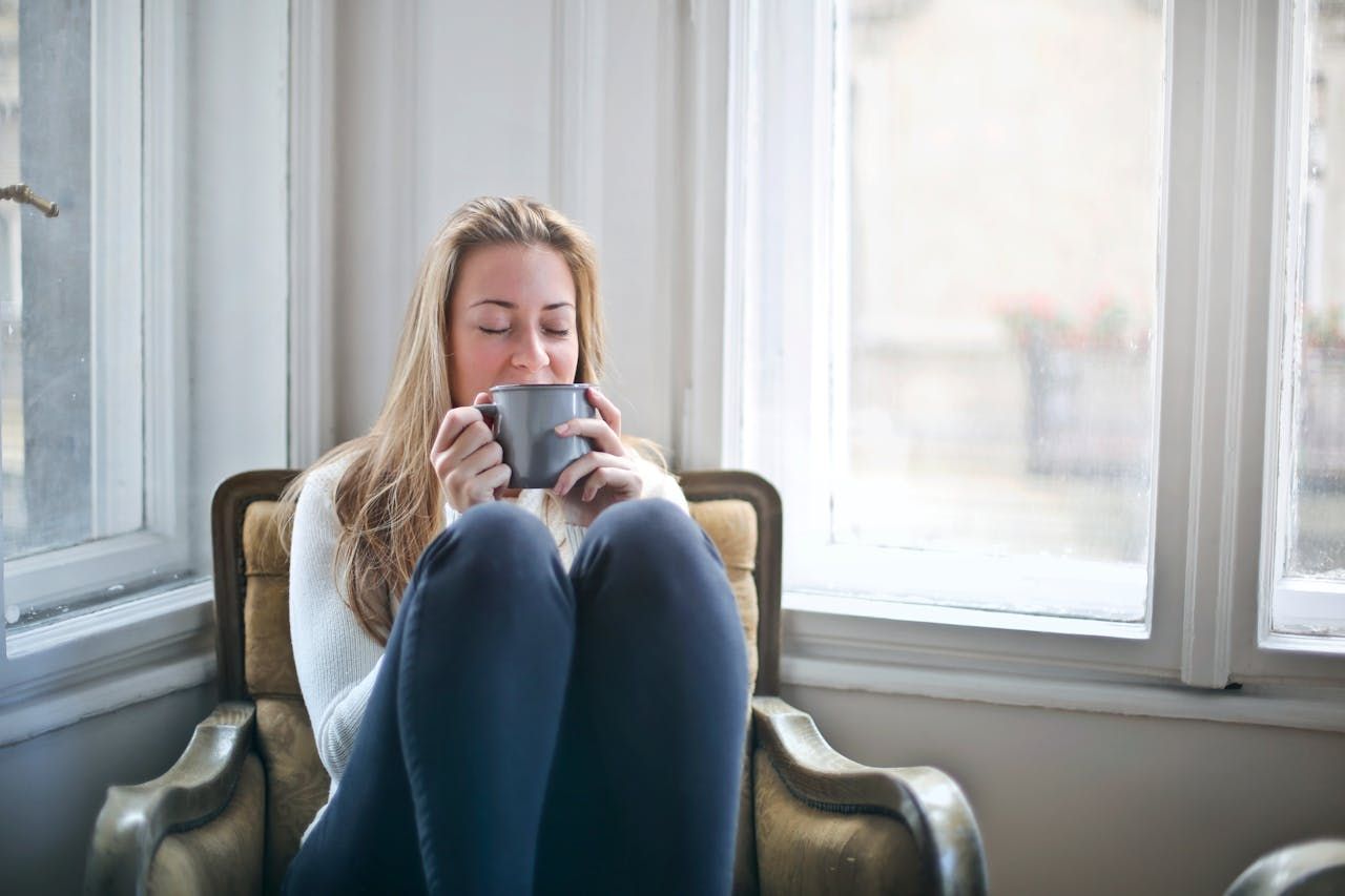 Mindfulness w codziennym życiu – proste techniki relaksacyjne na co dzień