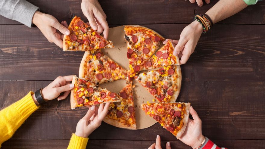 Kuchnia Światowy Dzień Pizzy – święto najbardziej znanej potrawy na świecie