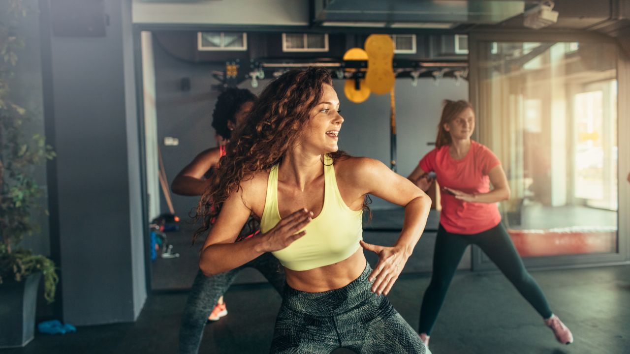 Branża fitness w Polsce bije rekordy! Kto dominuje rynek i co przyniesie przyszłość? Na podstawie artykułu Hansa Muencha dla BodyMedia