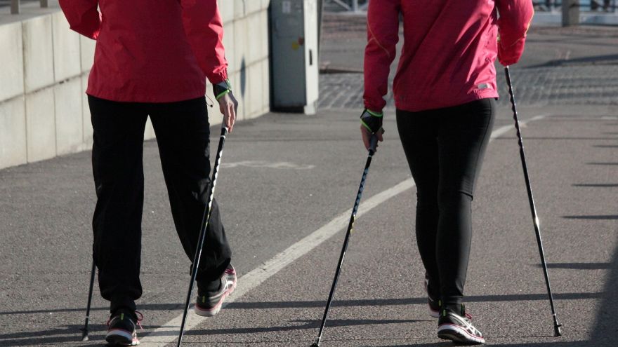 Trening Nordic walking – wiosenny sposób na aktywne spędzanie czasu