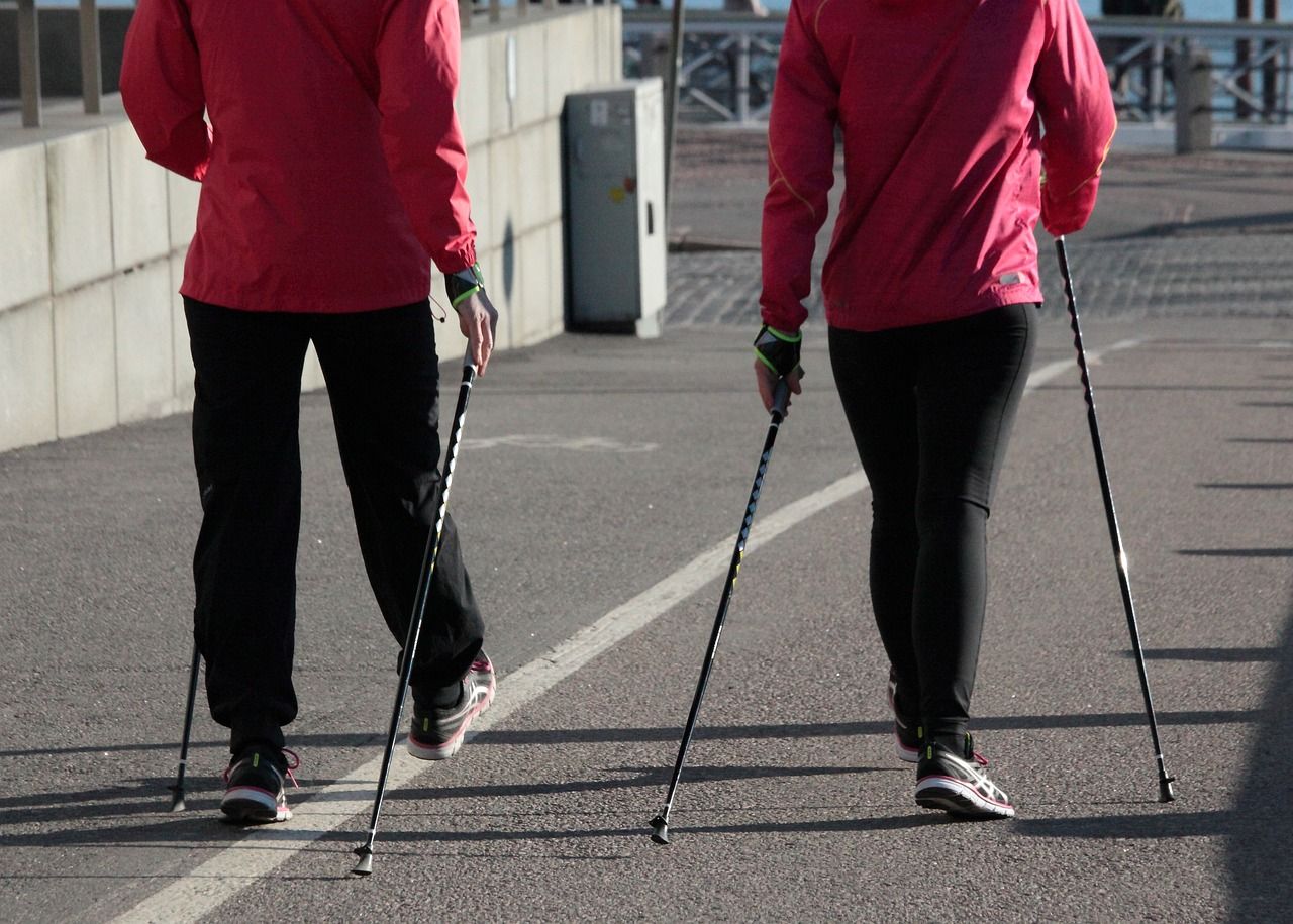 Nordic walking – wiosenny sposób na aktywne spędzanie czasu