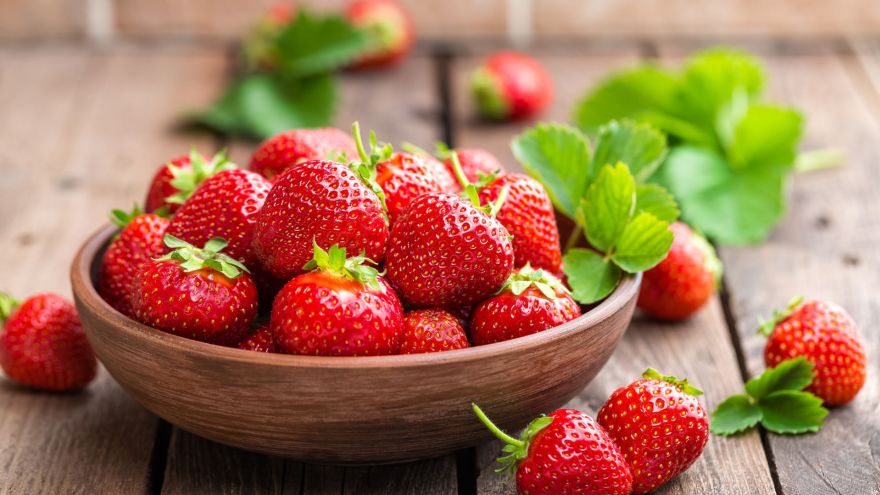 Przepisy Top 5 fit przepisów na dania z truskawkami