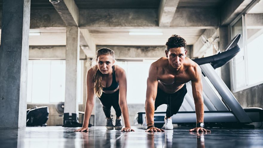 Sprzęt Minimalizm w sporcie – 5 sprzętów, które zastąpią całą siłownię