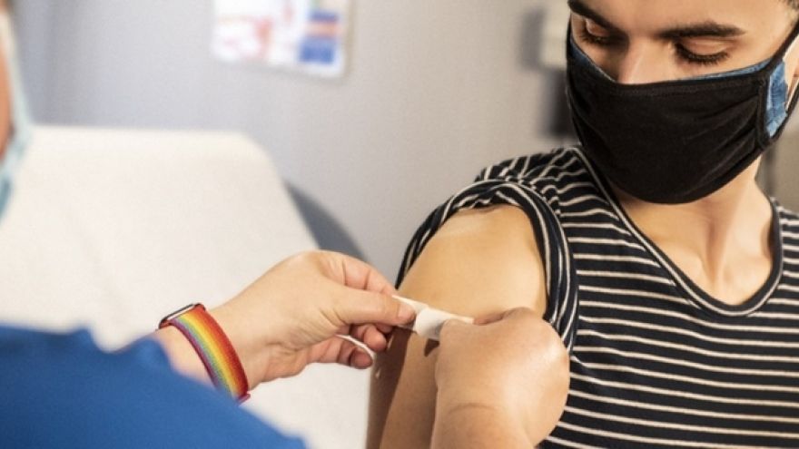 Szczepienia Start sezonu szczepień! Szczepionki przeciwko grypie już w aptekach