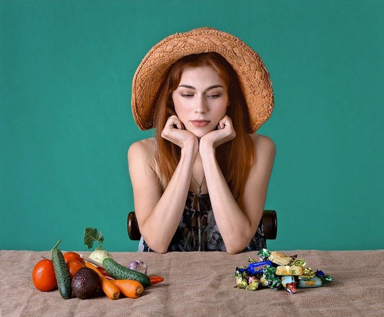 Jak nie przytyć na urlopie. 5 praktycznych wskazówek dietetyka