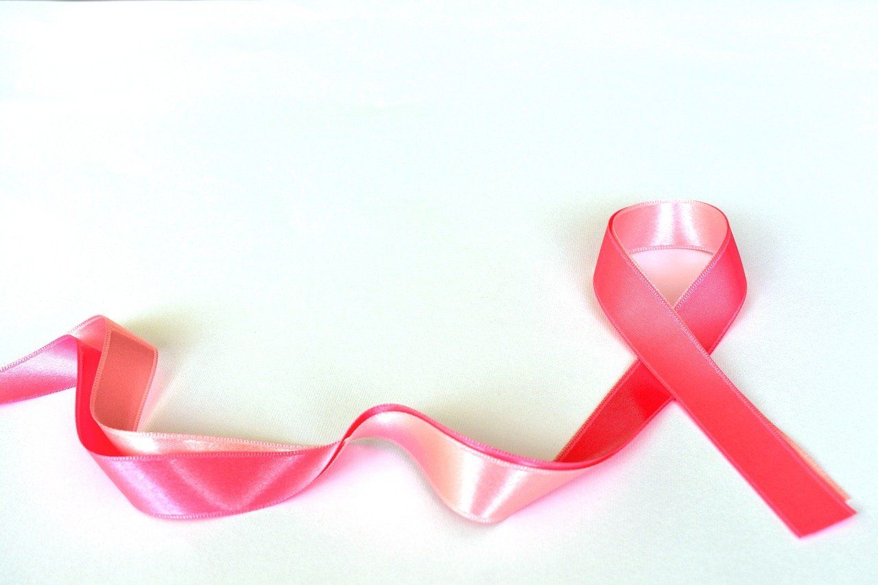 Październik miesiącem świadomości raka piersi - zadbaj o profilaktykę!