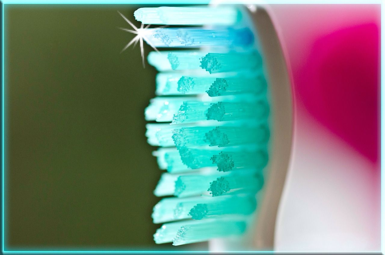 Szczoteczka soniczna do zębów - jak wybrać?