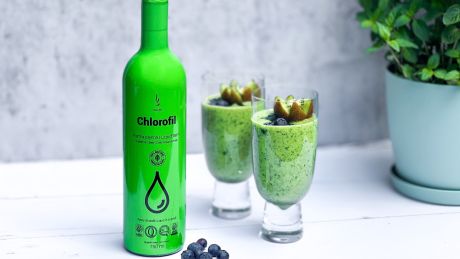 Chlorofilowe smoothie - letnie orzyszanie organizmu